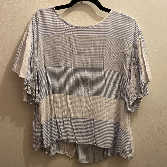 W&W ONCE LOFT Mixed Stripe Ruffle Sleeve Button Back Top - Picture 1 of 4